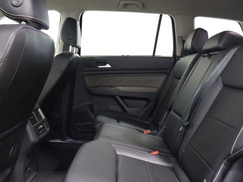 Used 2023 Volkswagen Atlas SE image 26