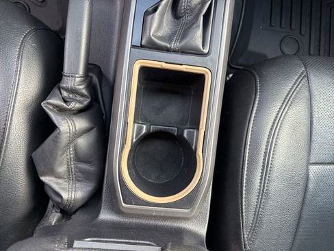 Used 2017 Toyota Tacoma TRD Sport w/ Tow Package image 34