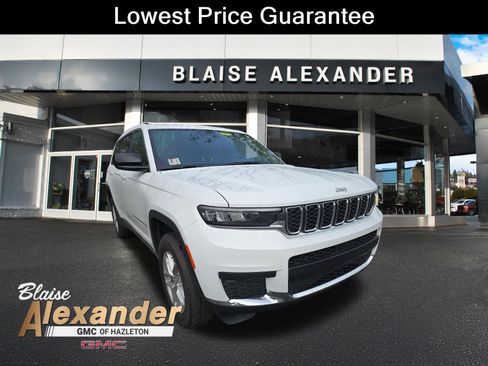Used 2025 Jeep Grand Cherokee L Laredo w/ Luxury Tech Group I AWD/4WD image 1