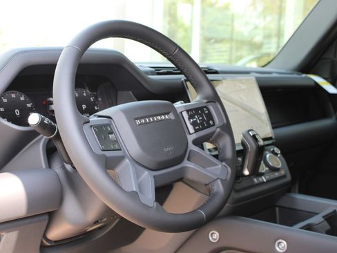 New 2026 Land Rover Defender 110 S AWD/4WD image 12