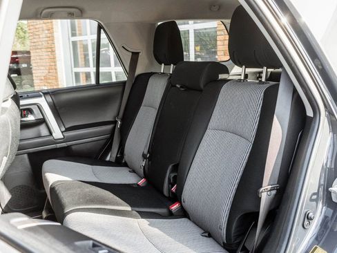 Used 2024 Toyota 4Runner SR5 image 23