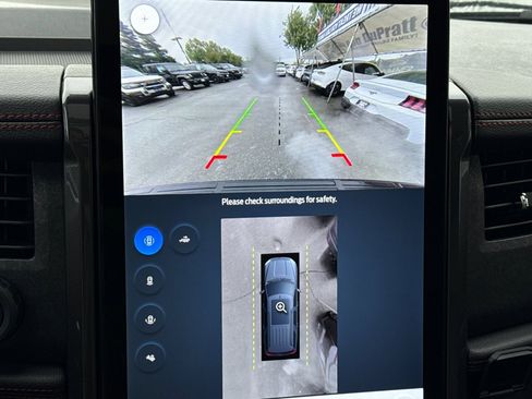 Used 2024 Ford Expedition Max Limited image 21