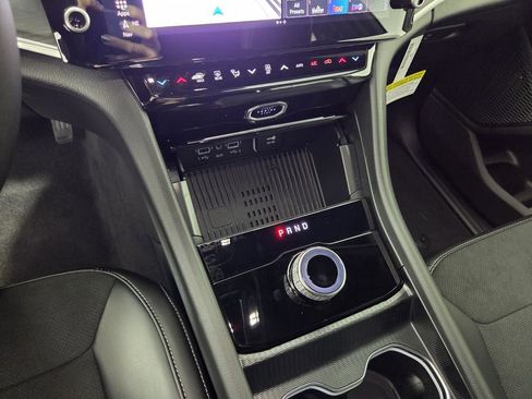 New 2026 Jeep Grand Cherokee Altitude image 21