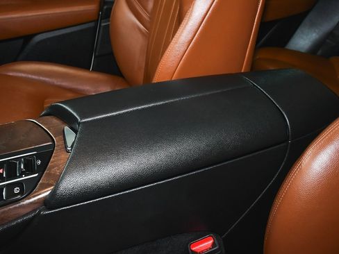 Used 2021 Maserati Levante image 41