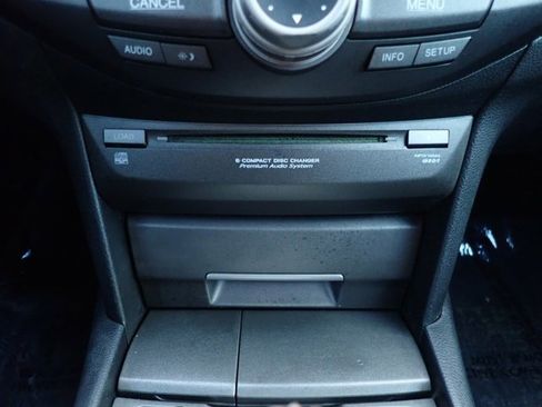 Used 2010 Honda Crosstour EX-L image 19
