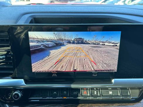 Used 2022 GMC Sierra 1500 Elevation image 30