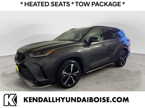 Used 2021 Toyota Highlander XSE AWD/4WD image 1