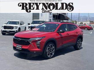 Used 2026 Chevrolet Trax RS w/ Sunroof Package FWD video 1