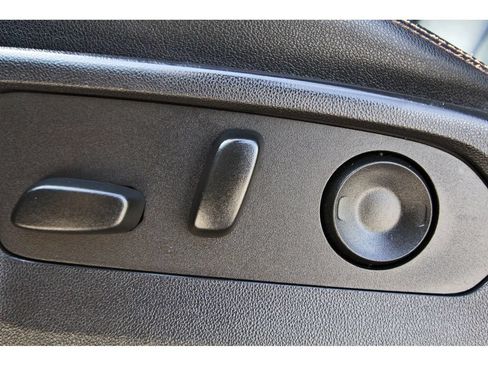 Used 2024 GMC Sierra 2500 AT4 w/ AT4 Preferred Package AWD/4WD image 24