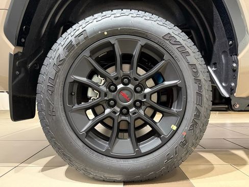 New 2026 Toyota Tundra Platinum AWD/4WD image 9