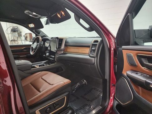 Used 2022 RAM 1500 Limited AWD/4WD image 35