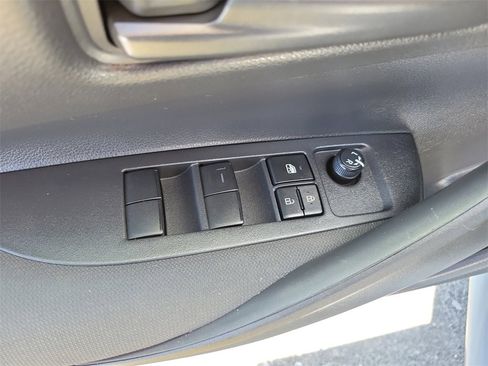 Certified 2022 Toyota Corolla LE image 18