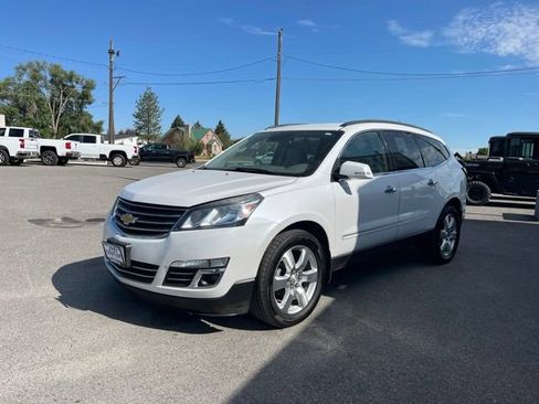 Used 2016 Chevrolet Traverse LTZ AWD/4WD image 3