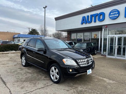 Used 2011 Mercedes-Benz ML 350 4MATIC w/ Premium 1 Pkg image 3