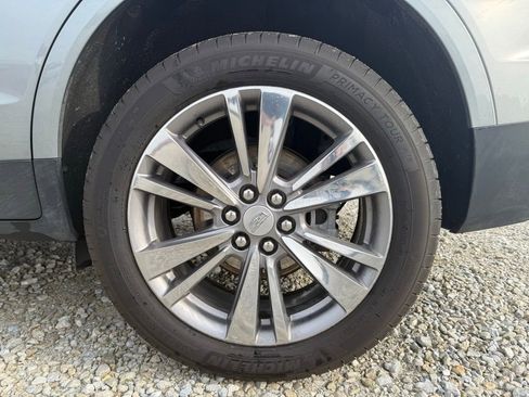 Certified 2025 Cadillac XT5 Premium Luxury AWD/4WD image 15