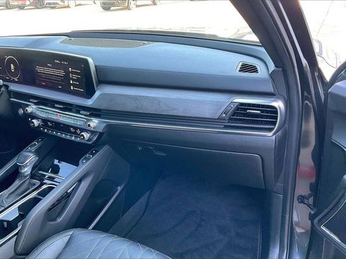 Used 2023 Kia Telluride SX X-Line image 16