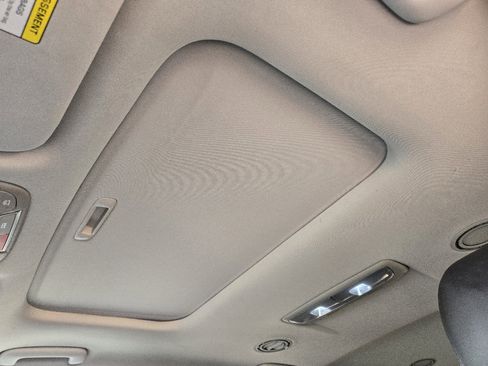 Certified 2024 Kia Telluride S w/ S Sunroof Package image 27