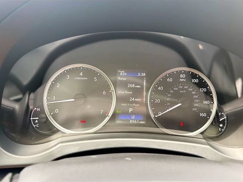 Used 2025 Lexus IS 350 F Sport RWD image 38