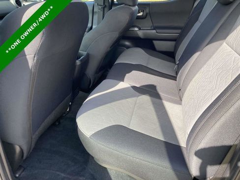 Used 2023 Toyota Tacoma TRD Off-Road image 12