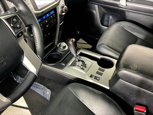Used 2016 Toyota 4Runner Limited AWD/4WD image 16