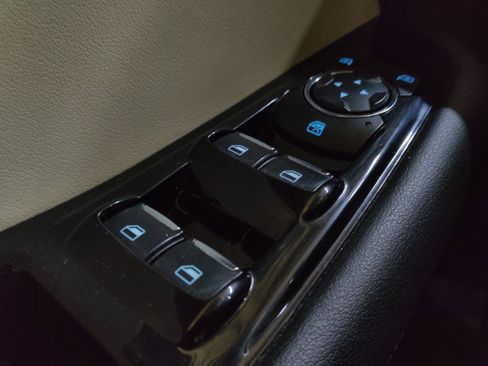 Used 2019 Ford Edge SEL w/ Equipment Group 201A FWD image 27