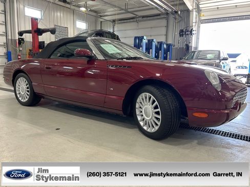 Used 2004 Ford Thunderbird image 15