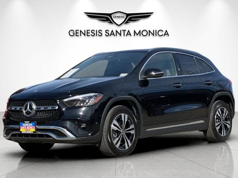 Used 2025 Mercedes-Benz GLA 250 image 9