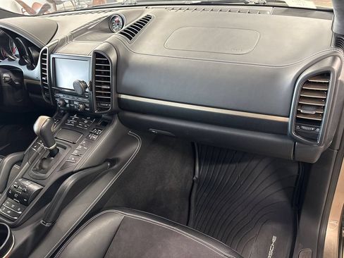 Used 2016 Porsche Cayenne GTS AWD/4WD image 56