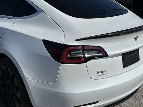 Used 2020 Tesla Model 3 RWD image 11