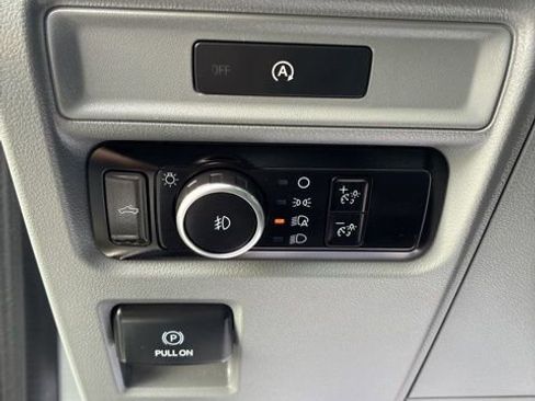 Used 2025 Ford F150 XLT w/ Equipment Group 301A Standard image 13