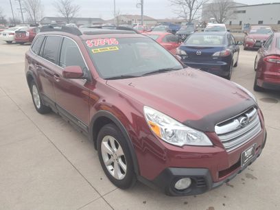 Used 2013 Subaru Outback 2.5i Limited w/ Moonroof Pkg