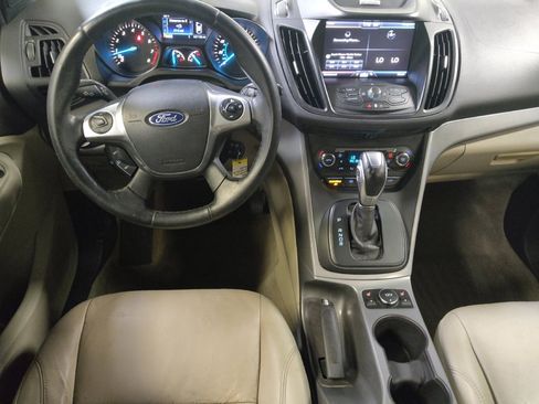 Used 2015 Ford Escape SE w/ Equipment Group 201A FWD image 22
