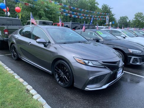 Used 2021 Toyota Camry XSE AWD/4WD image 1