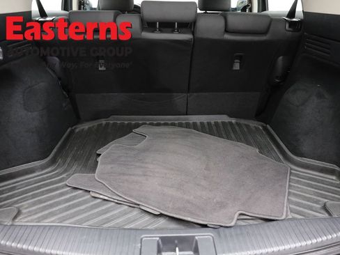 Used 2021 Honda HR-V LX image 9