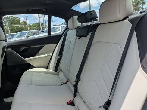 Used 2026 BMW 530i w/ Premium Package RWD image 13