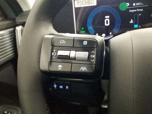 New 2026 Hyundai Santa Fe SE image 5