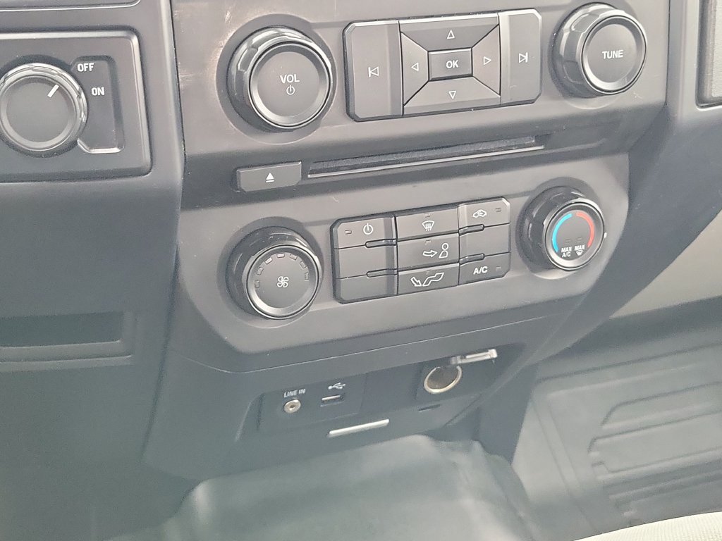 Used 2015 Ford F150 XL w/ Equipment Group 101A Mid RWD image 26