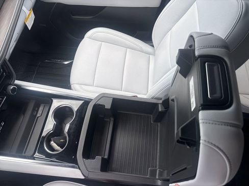 New 2026 Chevrolet Tahoe Premier RWD image 39