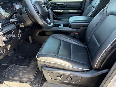 Used 2022 RAM 1500 Limited AWD/4WD image 15