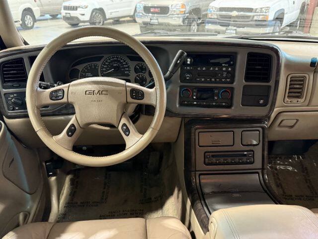 Used 2003 GMC Yukon XL Denali AWD/4WD image 18