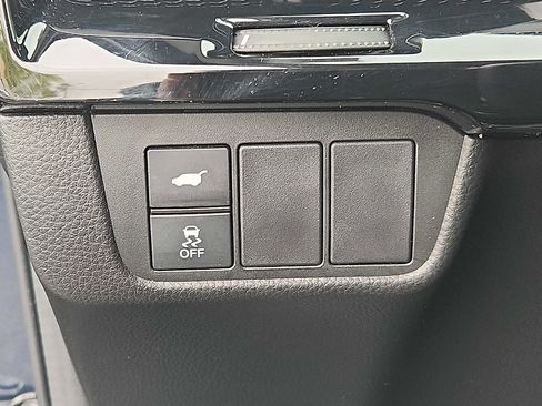 Used 2023 Honda CR-V EX-L image 22