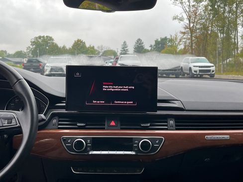 Used 2023 Audi A4 2.0T Premium w/ Convenience Package image 16