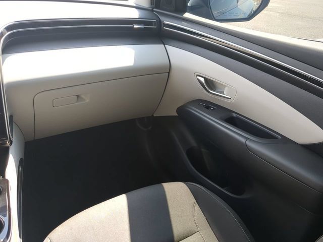 Used 2024 Hyundai Tucson Blue AWD/4WD image 16