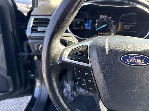 Used 2014 Ford Fusion Titanium image 32