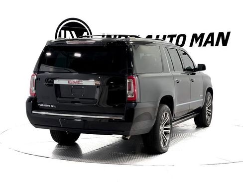 Used 2019 GMC Yukon XL Denali w/ Denali Ultimate Package image 4