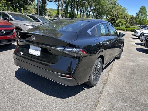 New 2026 Nissan Sentra SV w/ SV Convenience Package FWD image 7