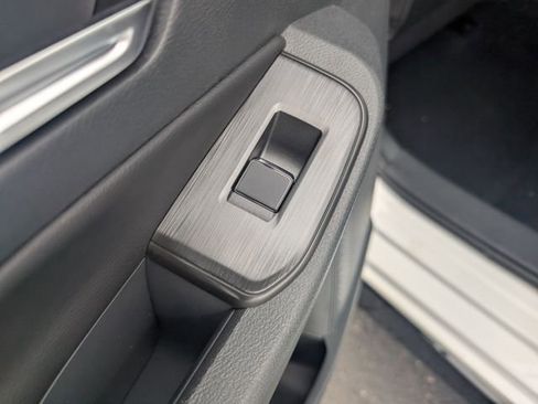 New 2026 Nissan Sentra SR w/ SR Premium Package FWD image 12