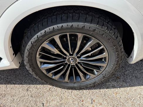 Used 2021 INFINITI QX80 Premium Select w/ All-Season Package AWD/4WD image 5