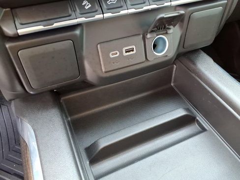 Used 2022 Chevrolet Silverado 1500 LT Trail Boss w/ Bed Protection Package image 19