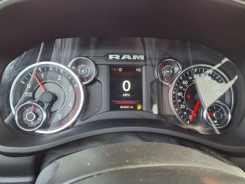 Used 2024 RAM 2500 Big Horn image 12